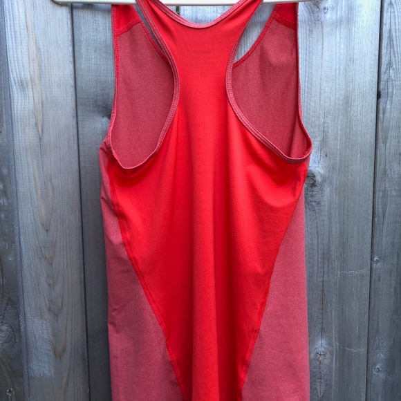 Nike red racerback running tank - Picture 4 of 5